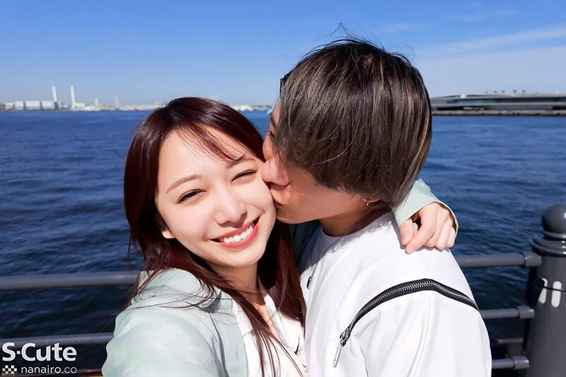 セフレ以上、恋人未満。 頭の中はセックス100ぱーせんと。スケベ大好き娘とハメ撮り三昧!弥生みづき サンプル画像1